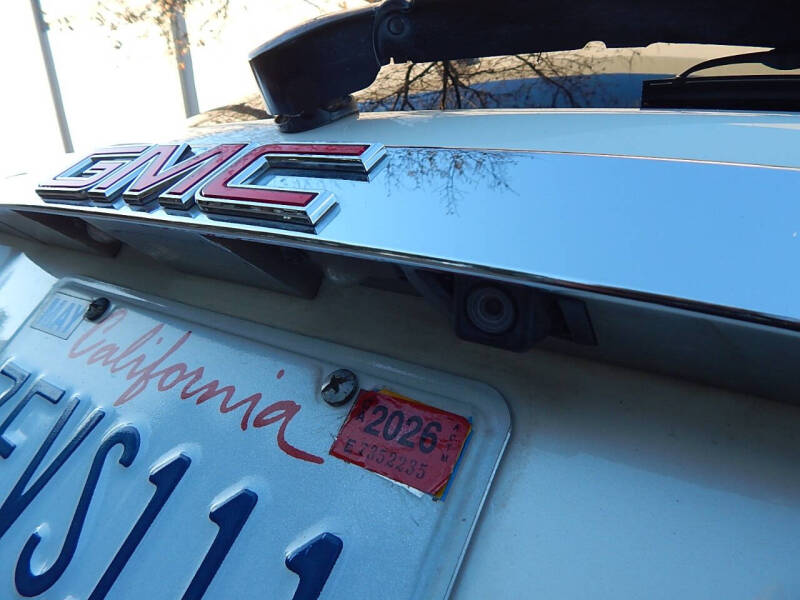 2015 GMC Acadia SLE-2