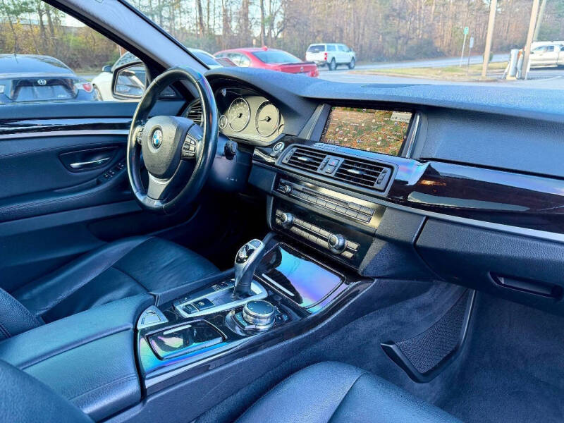 2016 BMW 5 Series 528i