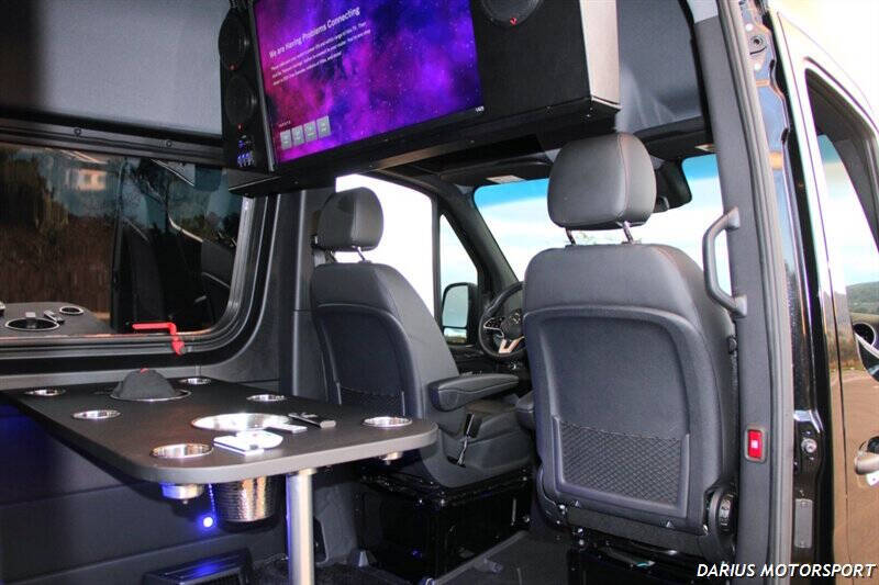 2024 Mercedes-Benz Sprinter 2500