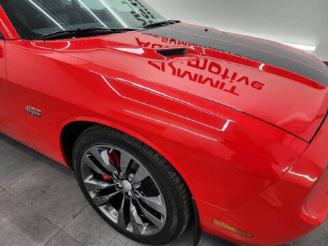 2014 Dodge Challenger SRT8