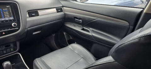 2020 Mitsubishi Outlander SEL