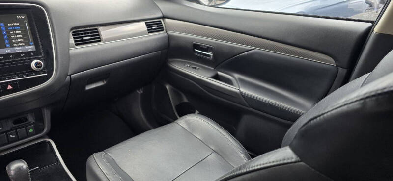 2020 Mitsubishi Outlander SEL