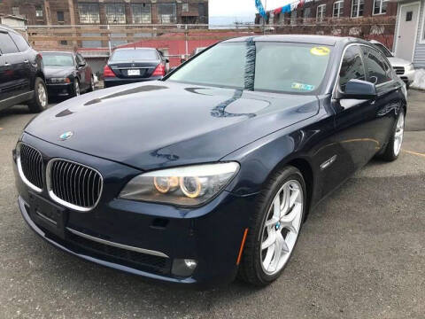 2011 BMW 7 Series 750Li xDrive