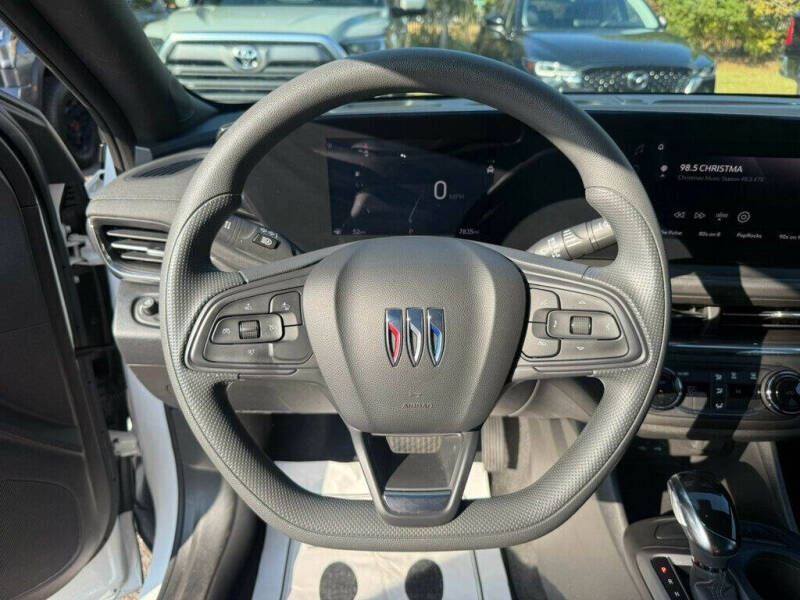 2025 Buick Envista Preferred