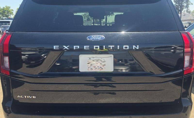 2025 Ford Expedition Active