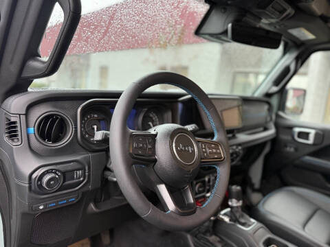 2024 Jeep Wrangler Rubicon X 4xe