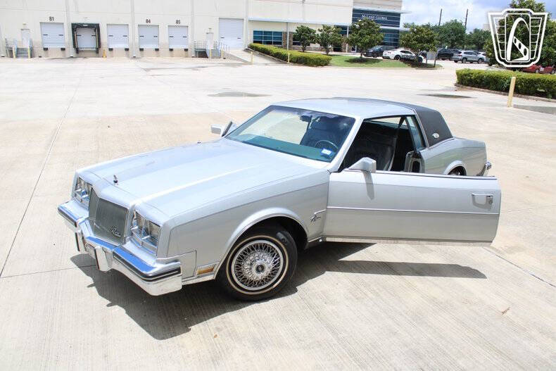 1985 Buick Riviera
