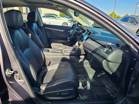 2017 Honda Civic Touring
