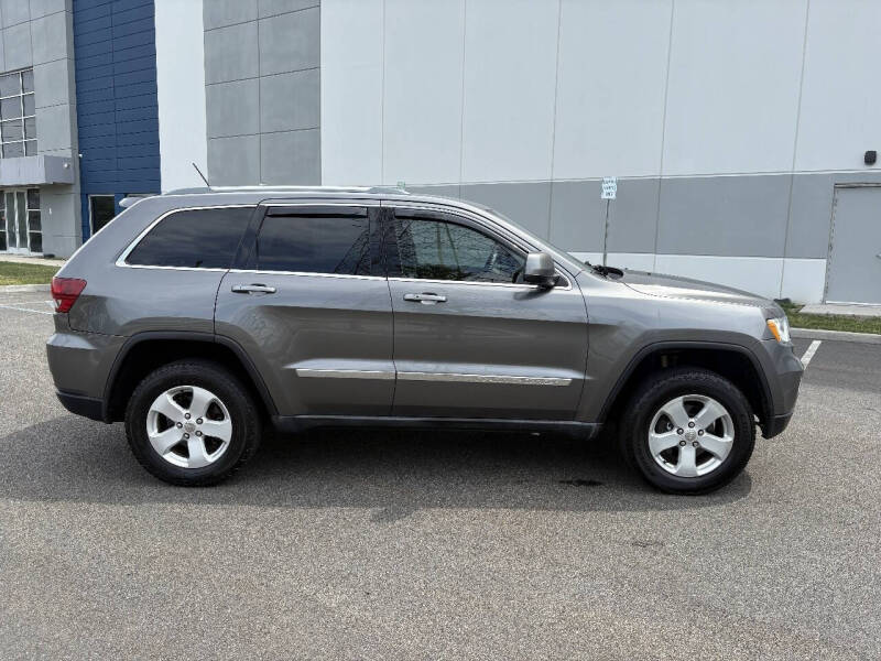 2012 Jeep Grand Cherokee Laredo