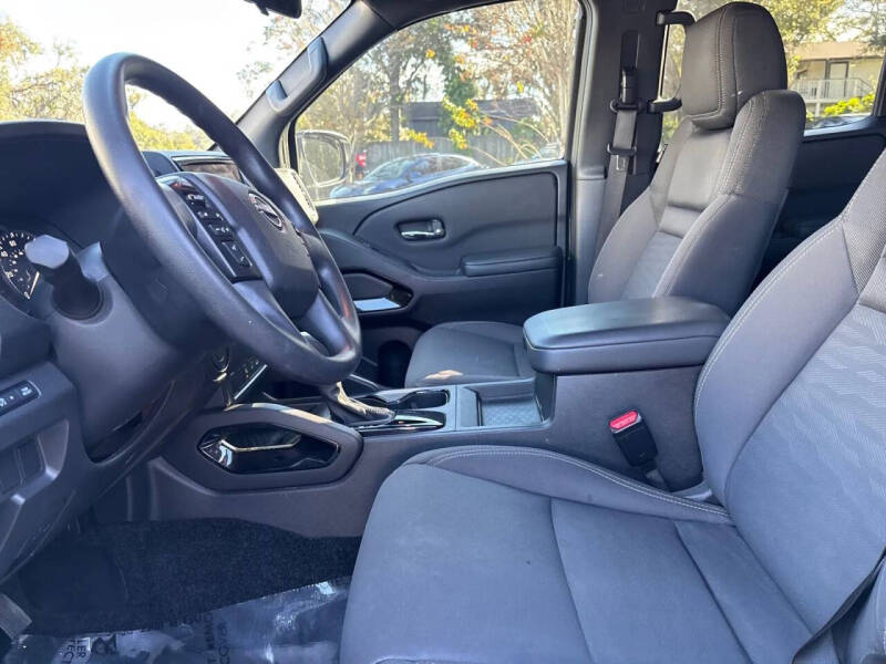 2023 Nissan Frontier