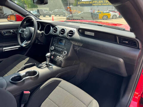 2015 Ford Mustang V6