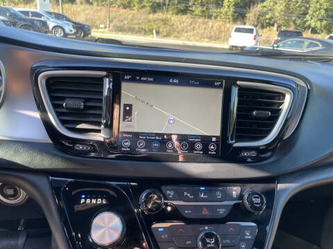 2020 Chrysler Pacifica Touring