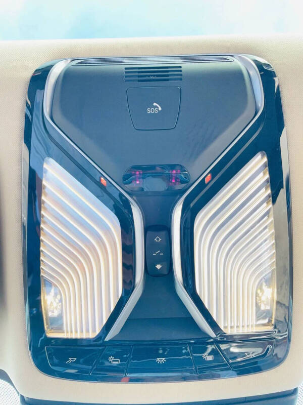 2018 BMW 7 Series 740i