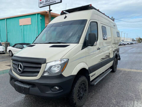 2019 Winnebago Revel 4X4