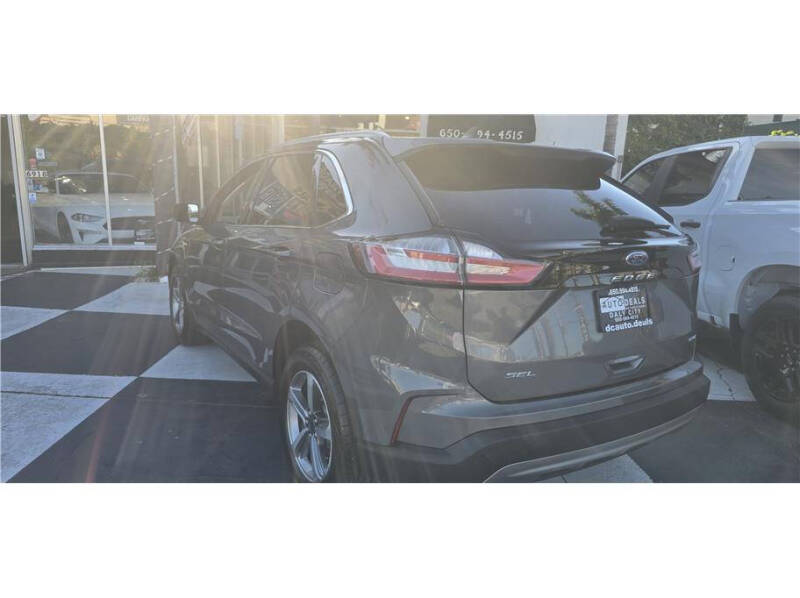 2022 Ford Edge