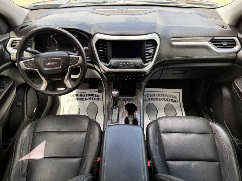 2017 GMC Acadia SLT-1