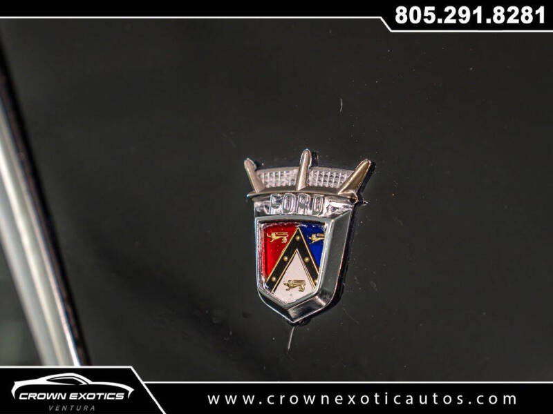 1955 Ford Thunderbird