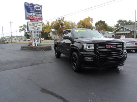 2017 GMC Sierra 1500 for sale at Dunlap Auto Deals in Elkhart IN