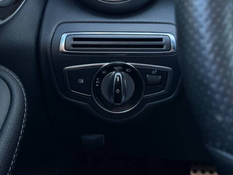 2015 Mercedes-Benz C-Class C 300 4MATIC