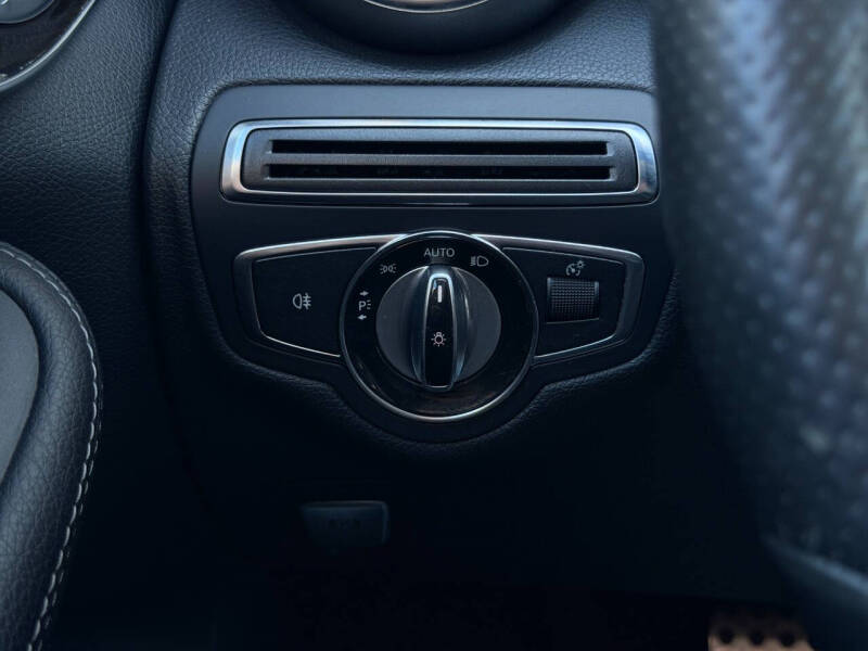 2015 Mercedes-Benz C-Class C 300 4MATIC