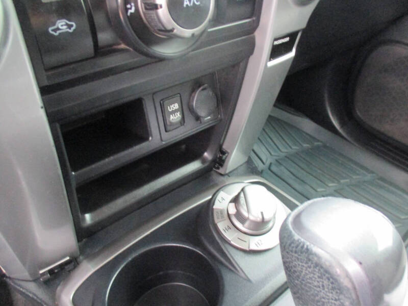 2018 Toyota 4Runner SR5 - Photo 13
