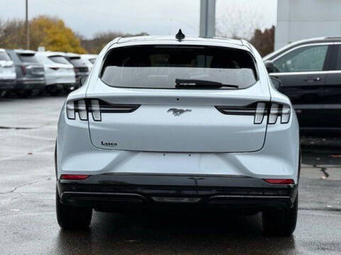 2022 Ford Mustang Mach-E Premium