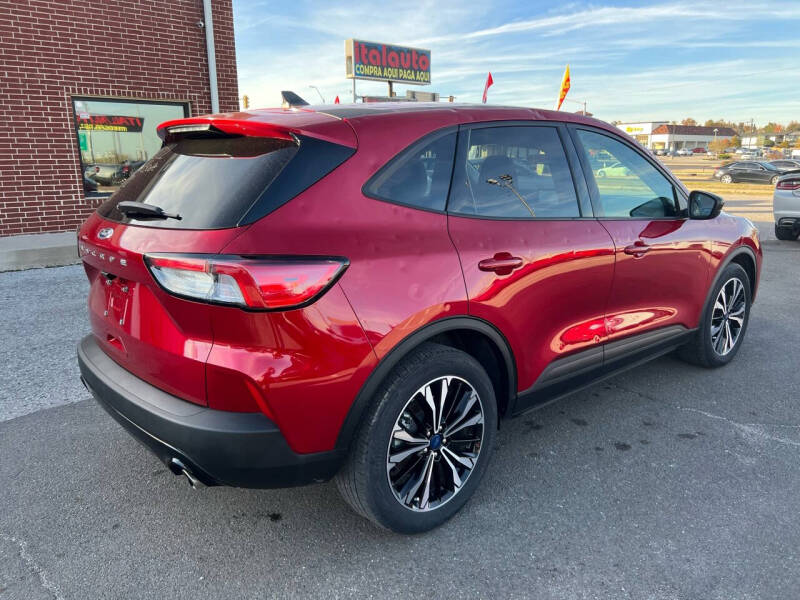 2022 Ford Escape SE