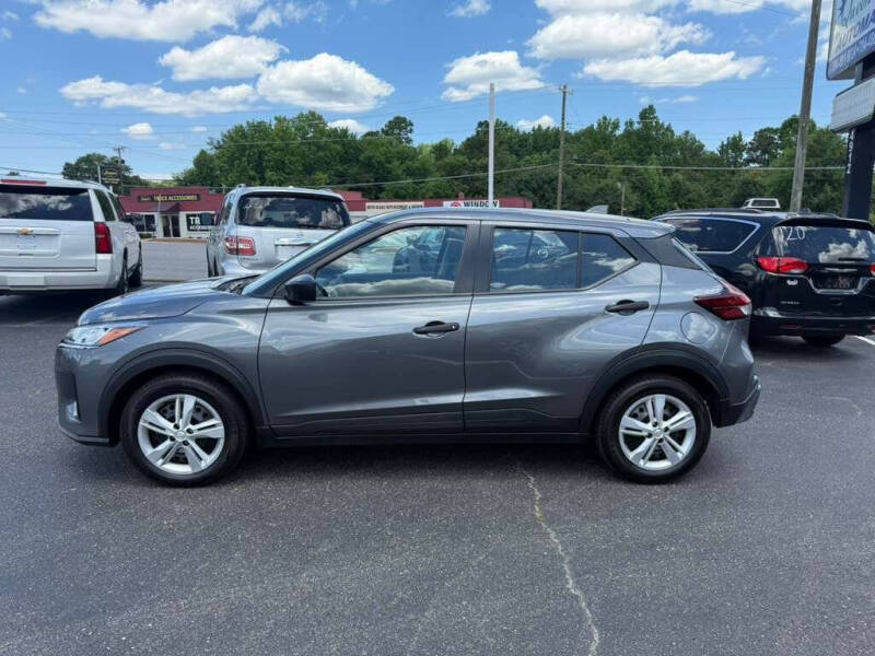 2023 Nissan Kicks S