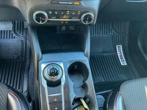 2025 Ford Escape ST-Line