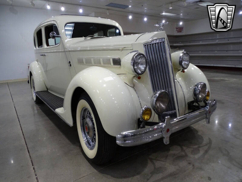 1936 Packard Eight Sedan