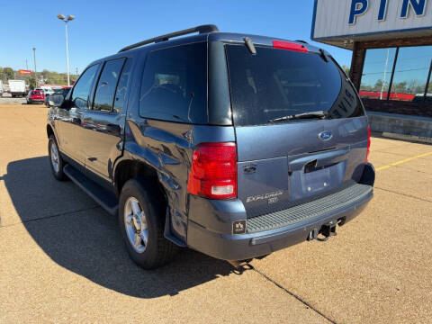 2004 Ford Explorer XLT