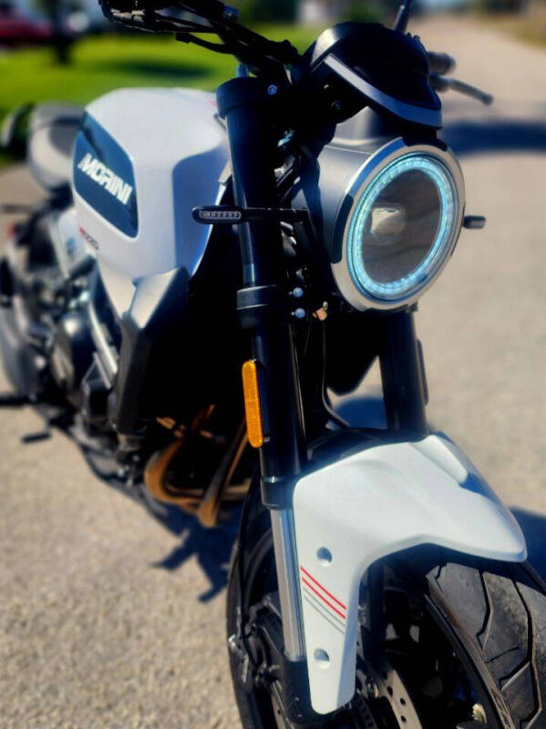 2023 Moto Morini STR 650