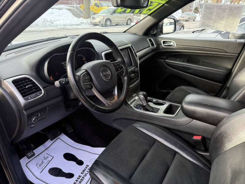 2018 Jeep Grand Cherokee Laredo