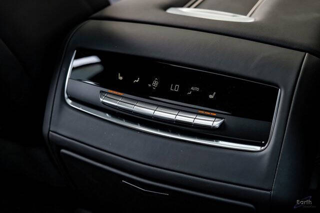 2025 Cadillac Escalade-V