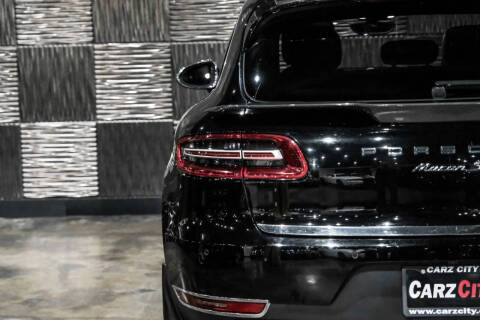 2017 Porsche Macan S