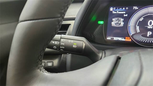 2024 Lexus UX 250h Premium