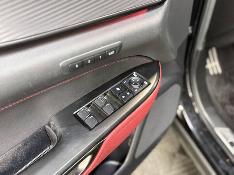 2022 Lexus NX 450h+ F SPORT Handling