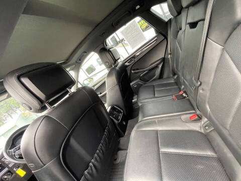 2018 Porsche Macan S