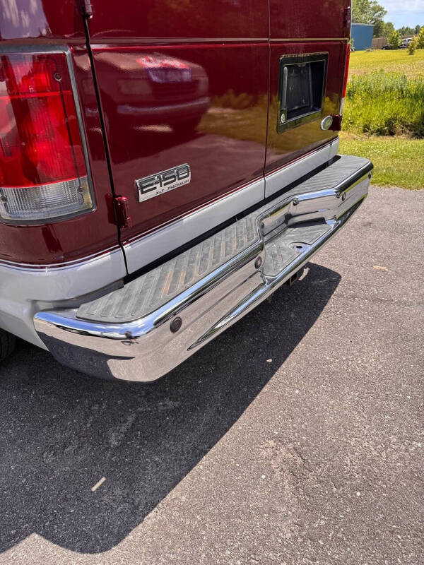 2008 Ford E-Series E-150 XLT