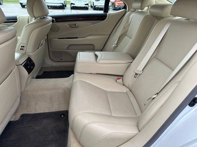 2017 Lexus LS 460 L