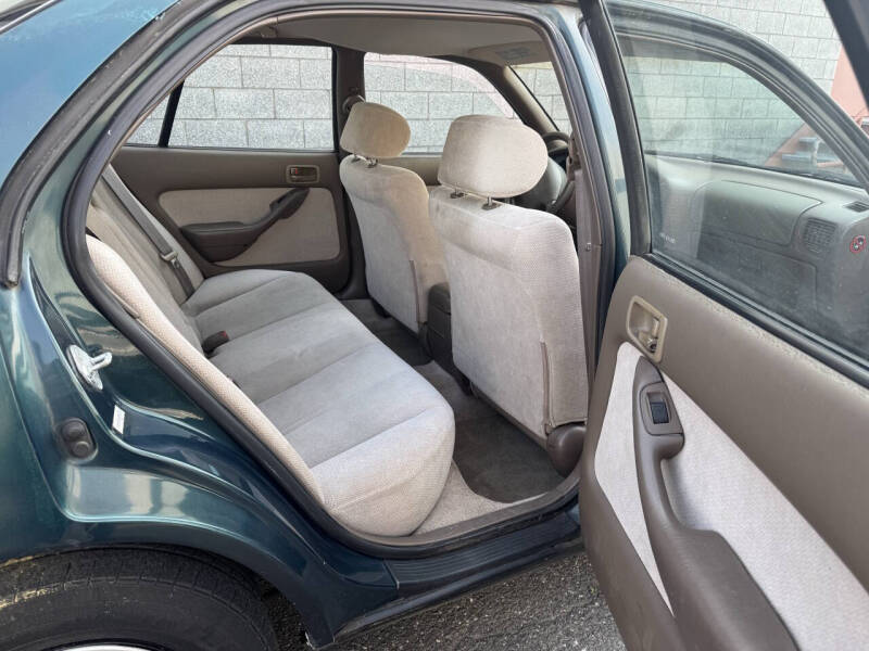 1996 Toyota Camry LE