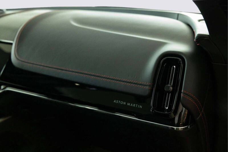 2026 Aston Martin DBX 707