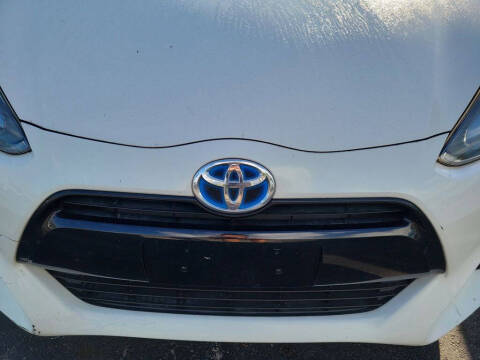 2015 Toyota Prius c Four