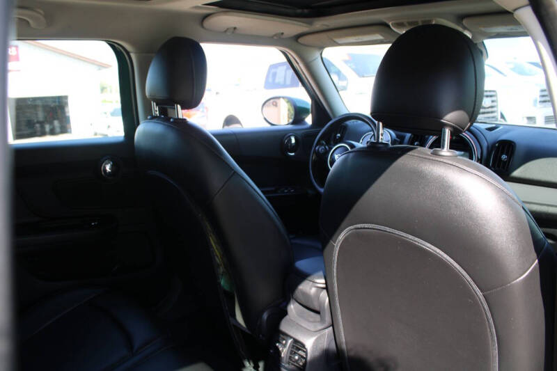 2020 MINI Countryman Cooper