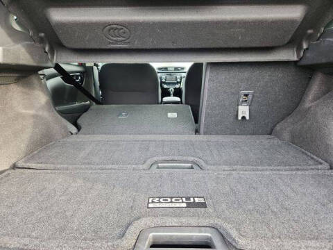 2017 Nissan Rogue Sport SV