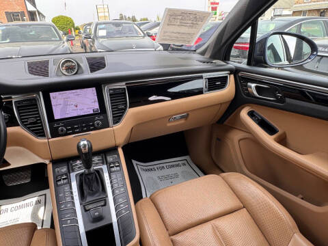 2018 Porsche Macan