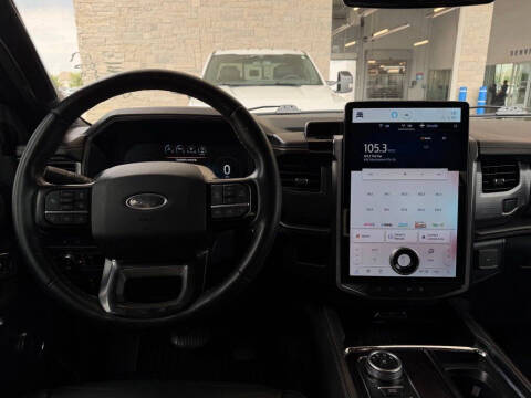 2022 Ford Expedition MAX Platinum