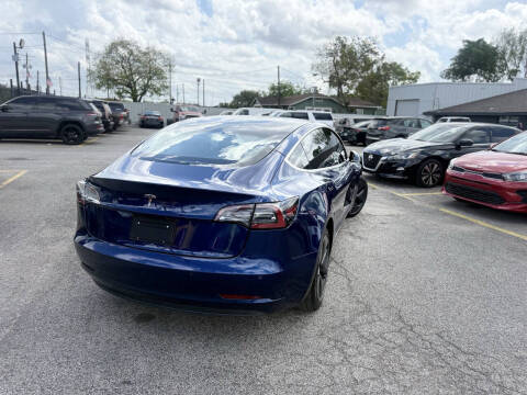 2019 Tesla Model 3 Standard Range