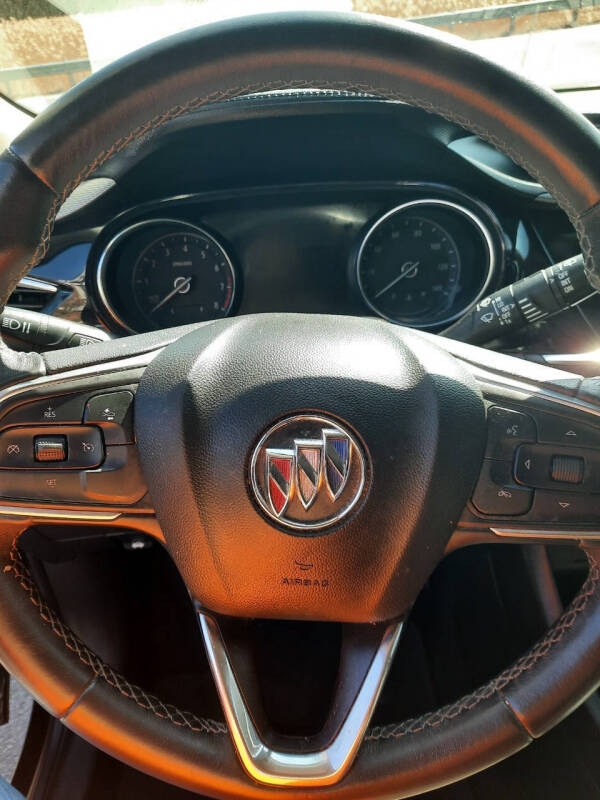 2020 Buick Encore GX Select
