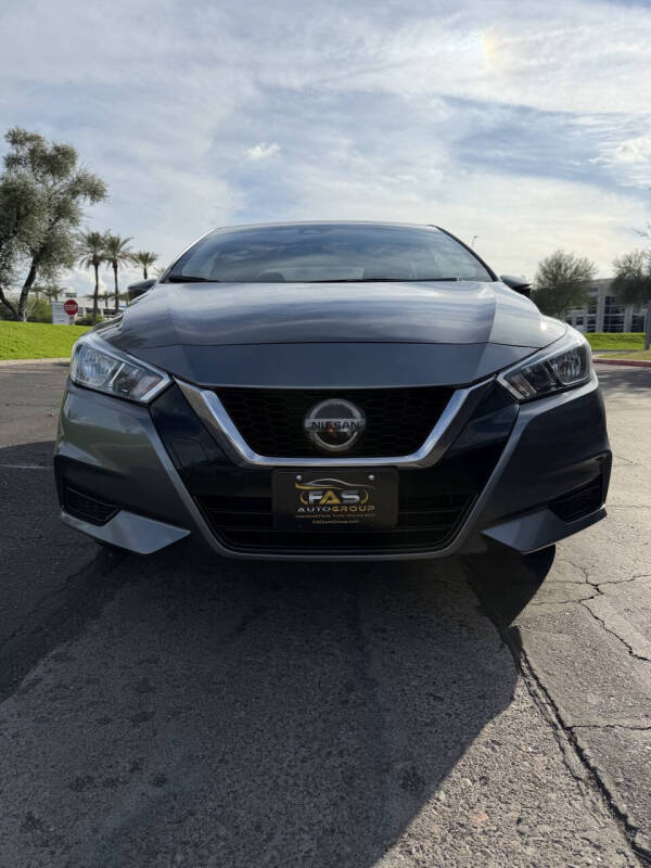 2021 Nissan Versa SV photo 2
